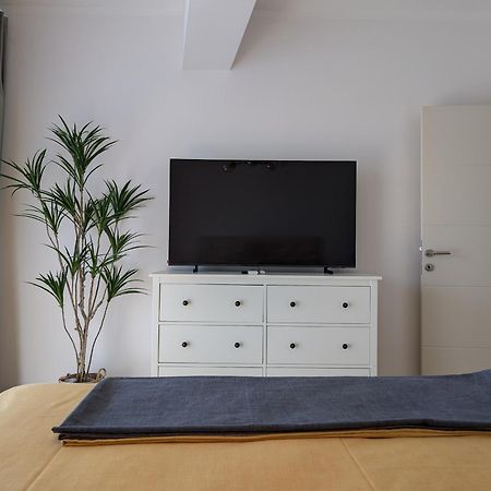 Lux Apartments Harmonia بودفا المظهر الخارجي الصورة