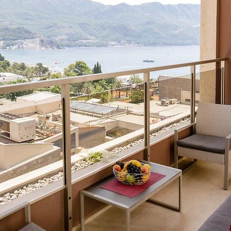 Lux Apartments Harmonia بودفا المظهر الخارجي الصورة