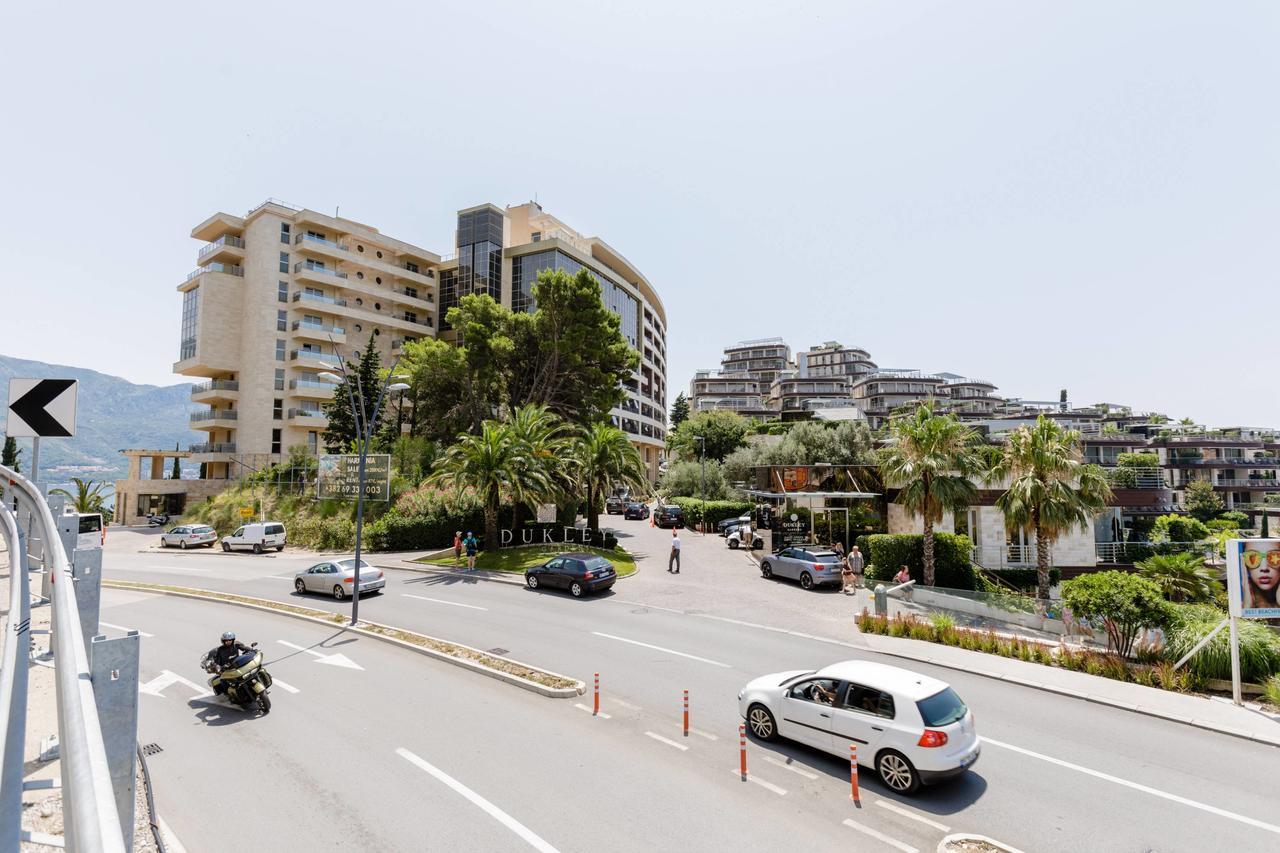 Lux Apartments Harmonia بودفا المظهر الخارجي الصورة
